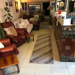 تحقق من التوفر